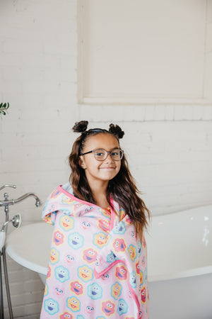 Premium Big Kid Hooded Towel - Abby and Pals