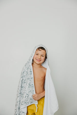 Premium Big Kid Hooded Towel - Alta