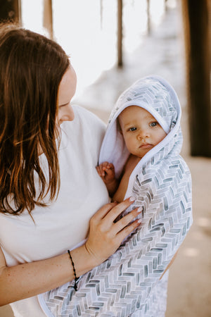 Premium Knit Hooded Towel - Alta