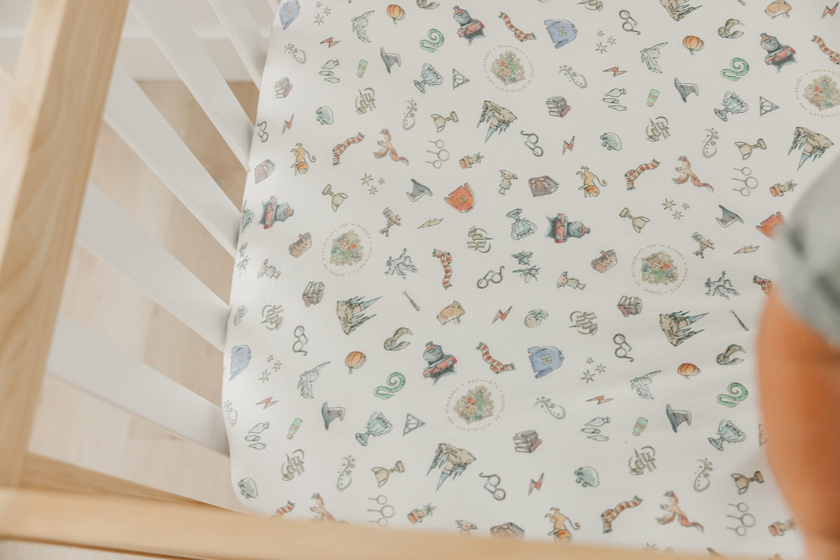 Premium Knit Fitted Crib Sheet - Wizarding World™