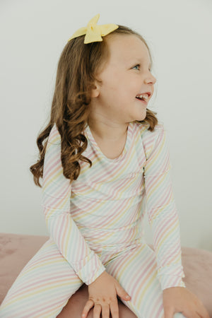 Hatchimals Girls' Little 2-pc Pajama Set, Long Sleeve W/Pant