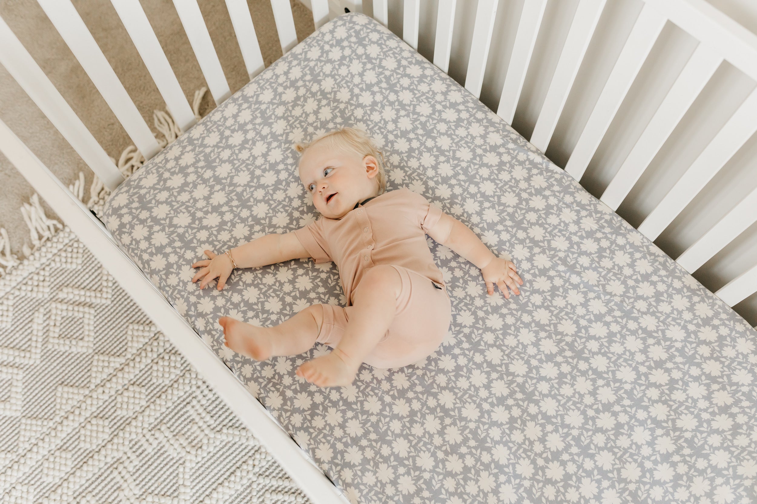 Premium Knit Fitted Crib Sheet - Lacie
