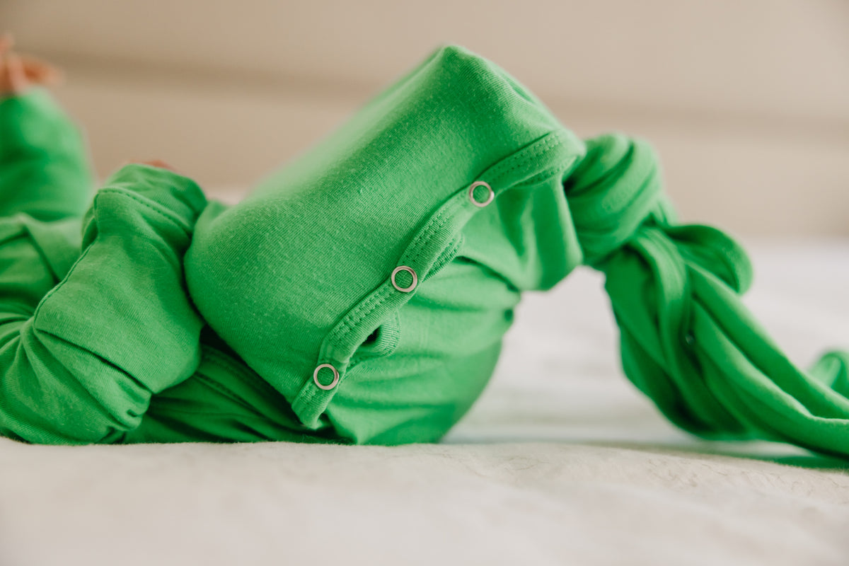 Newborn Knotted Gown - Lime