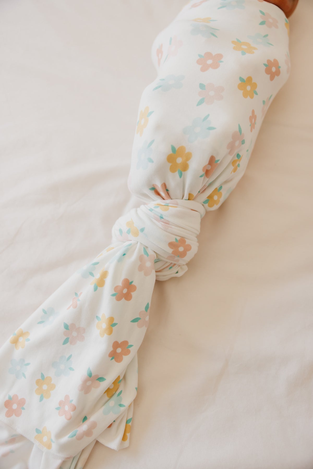 Knit Swaddle Blanket - Daisy
