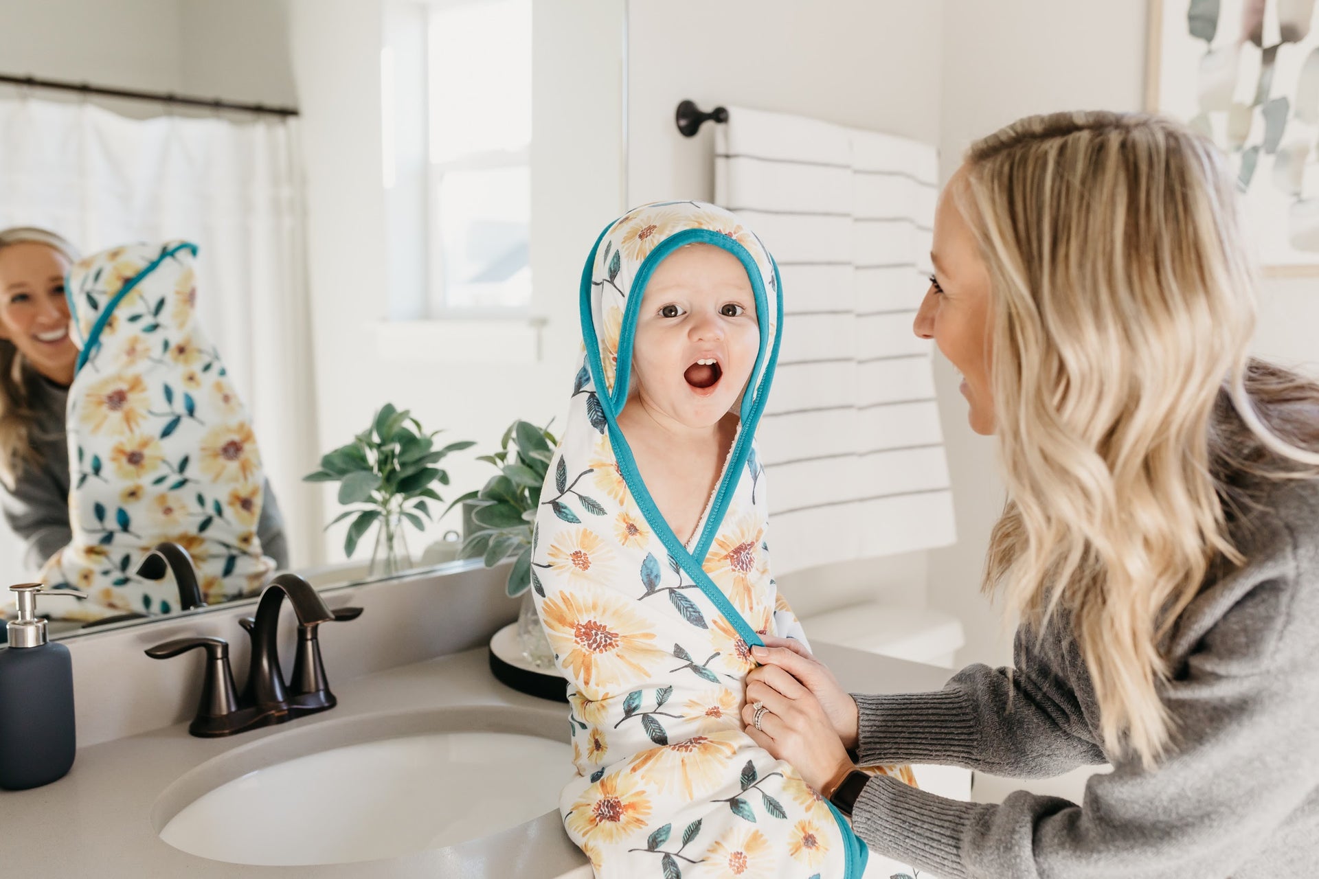 Premium Knit Hooded Towel Sunnie Copper Pearl