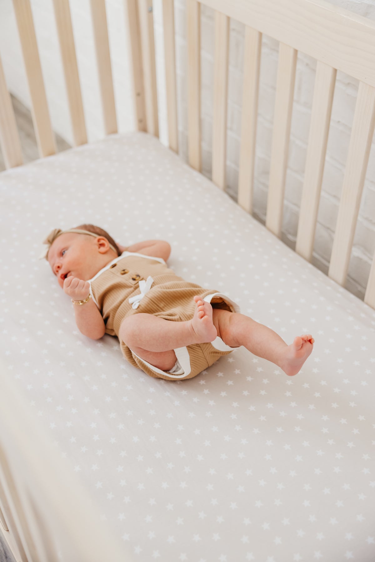 Premium Knit Fitted Crib Sheet - Twinkle