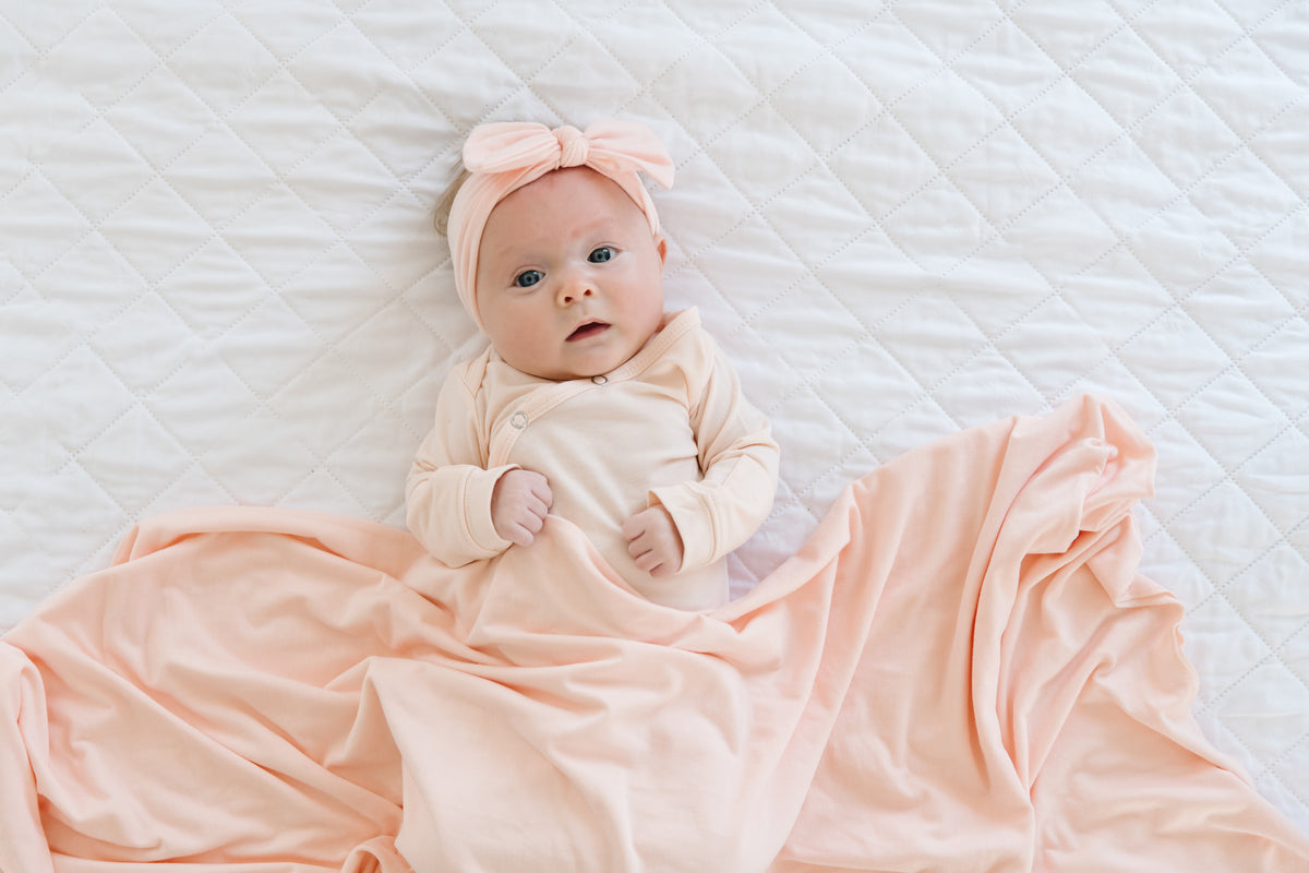 Newborn Knotted Gown - Blush