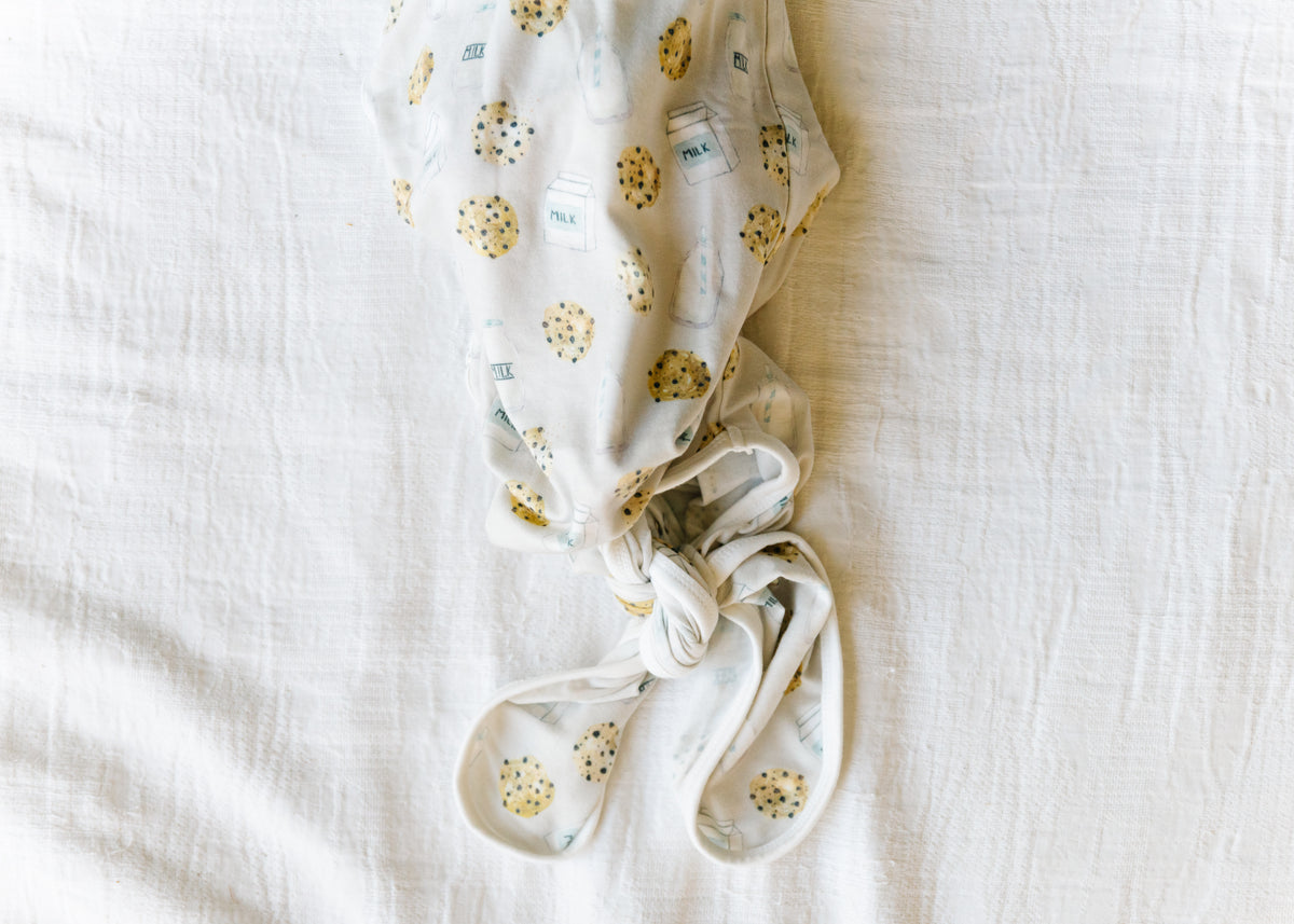 Newborn Knotted Gown - Chip